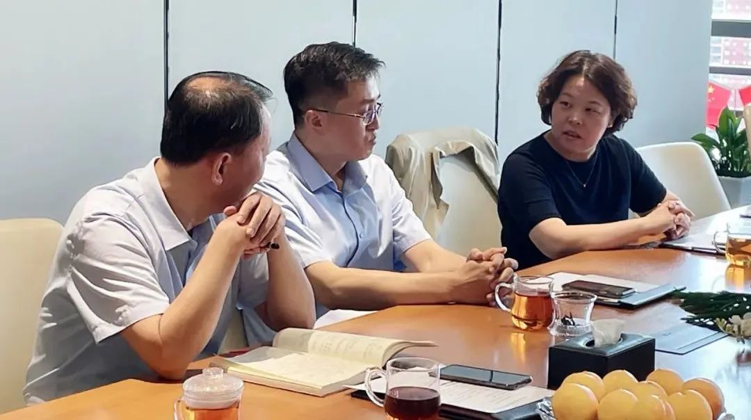 北京市道可特律师事务所总部管委会委员、高级合伙人乔兆姝律师到道可特济南办公室现场进行工作指导