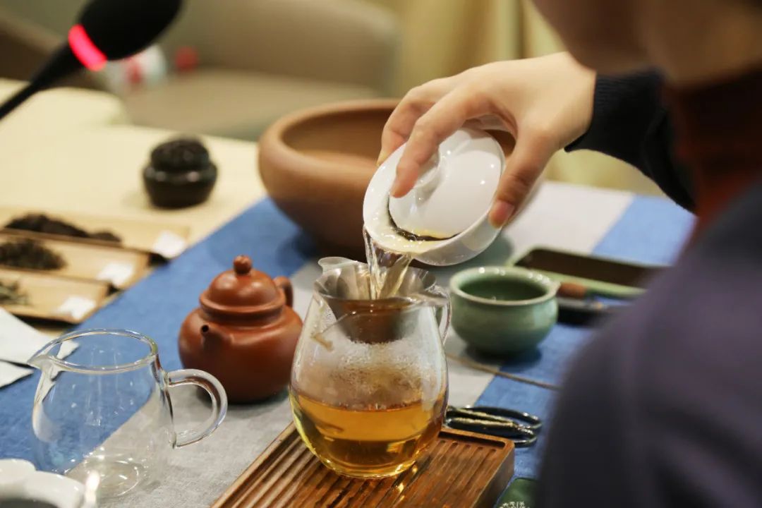 道可特咖啡日第四期 | 以茶会友,以道聚人,聊一聊年创收几十万、几百万和几千万的律师有什么不一样 道可特咖啡日第四期 | 以茶会友,以道聚人,聊一聊年创收几十万、几百万和几千万的律师有什么不一样