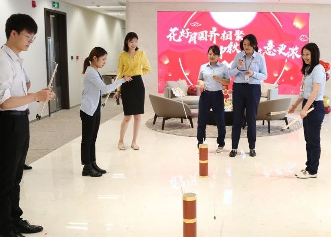 道可特北京办公室“花好月圆齐相聚，中秋情浓意更浓”——迎新及中秋联欢会