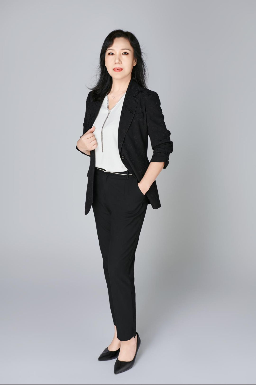 北京道可特（海口）律师事务所高级合伙人金薇律师