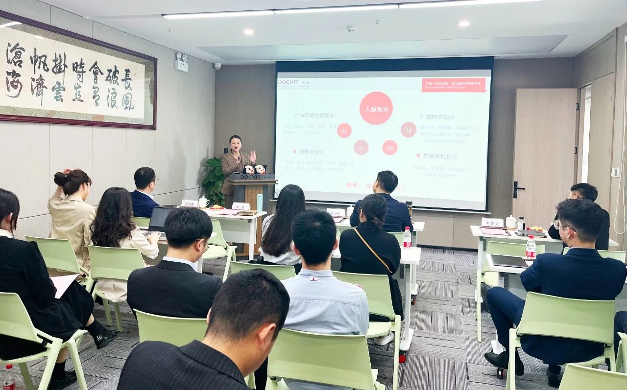 湖北酬信律师事务所郑景文律师