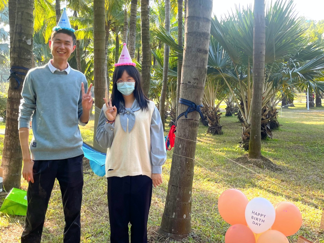 道可特深圳办公室11月草坪生日会