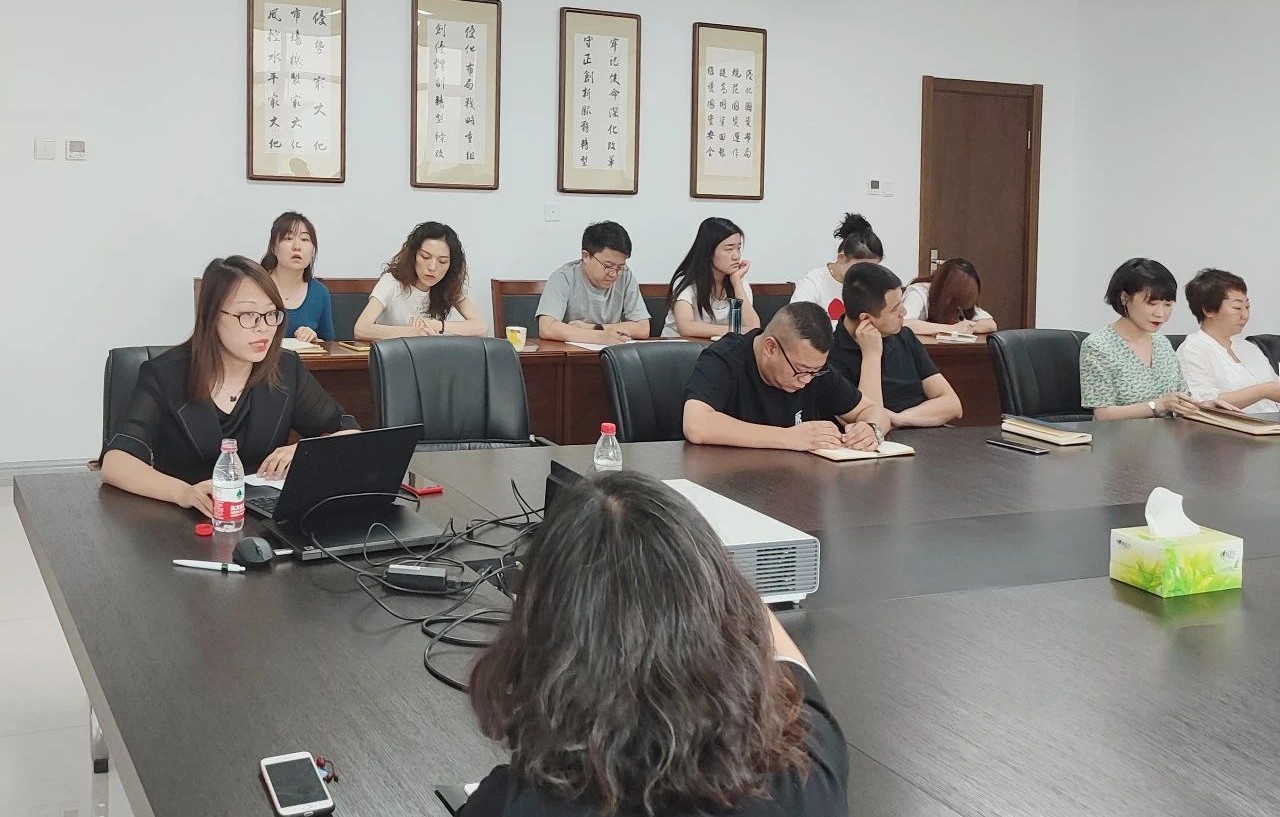 道可特太原办公室张竹琴律师受邀为晋商信用增进投资股份有限公司开展合规培训系列活动