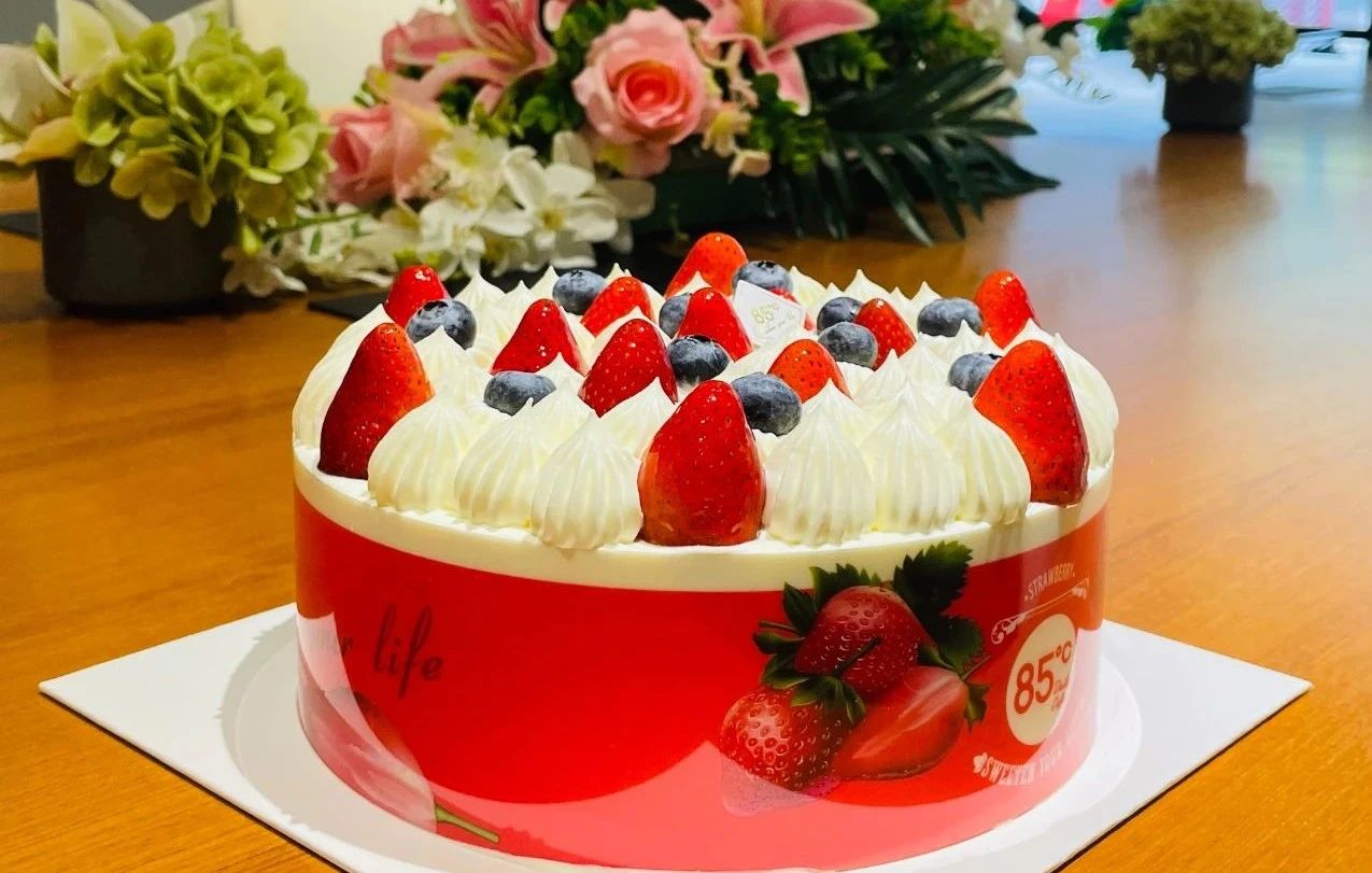 “暖阳待雪 新冬可期”——道可特济南办公室十一月生日会 “暖阳待雪 新冬可期”——道可特济南办公室十一月生日会