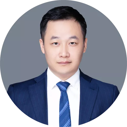 前律所主任、法律先生主编、CEO彭帅先生