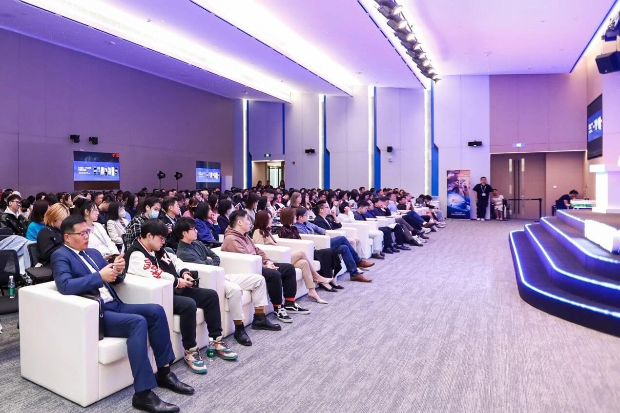 道可特武汉办公室彭英武律师受邀参加2023抖音轻漫计划3.0发展论坛并作法律赋能演讲