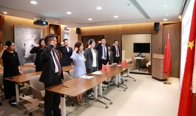 “党建引领队伍建设发展”